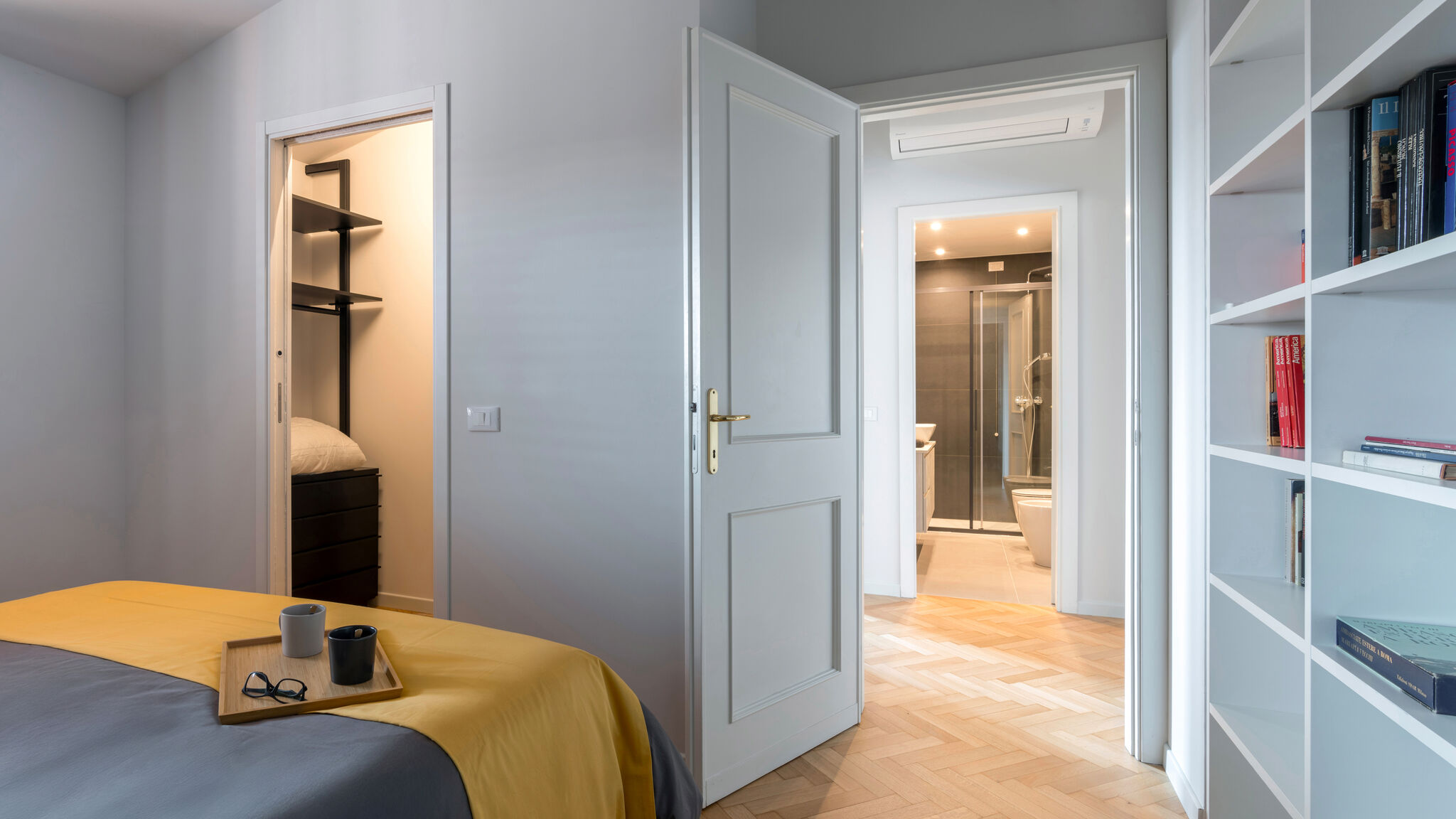 CASE AL LAGO Brescia Chiaroscuro By Case al Lago