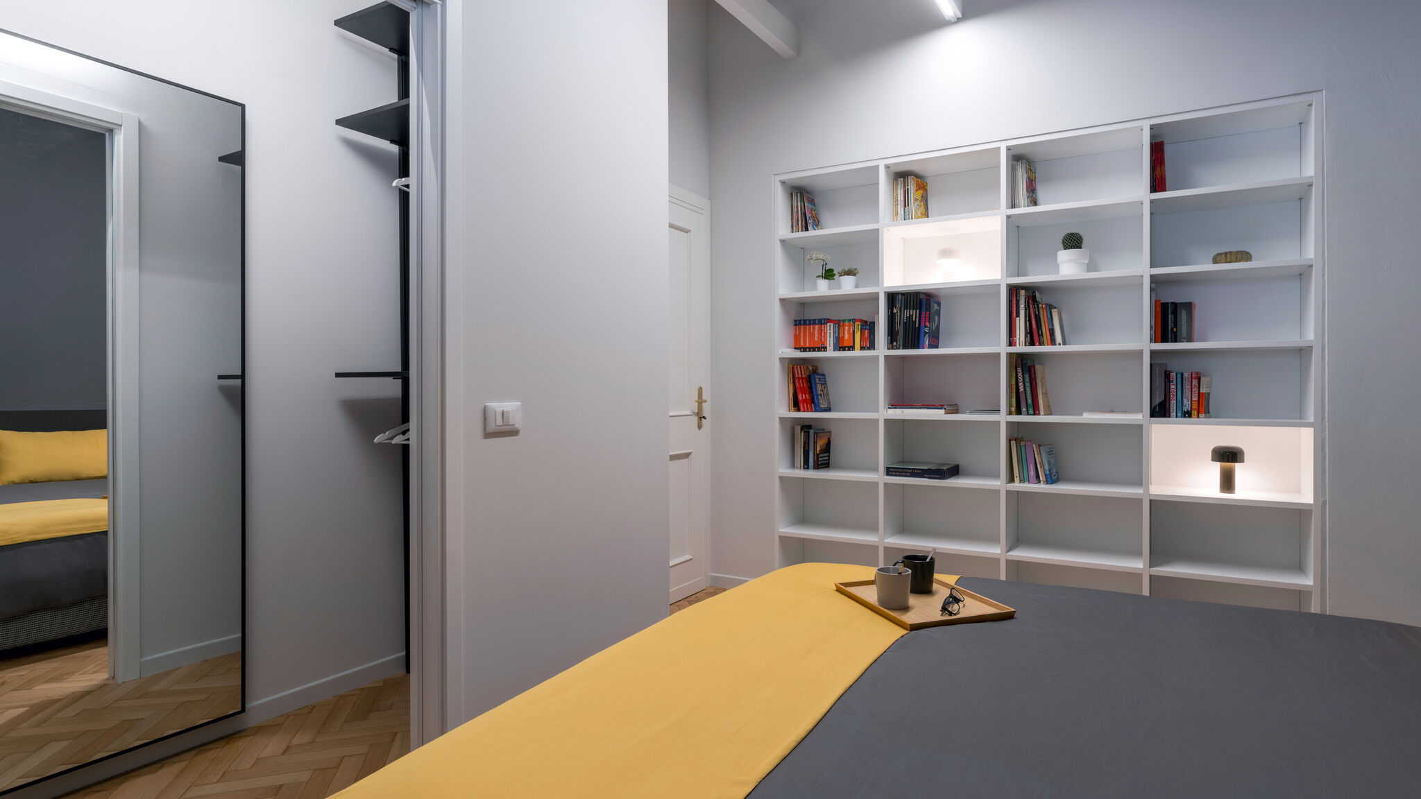 CASE AL LAGO Brescia Chiaroscuro By Case al Lago