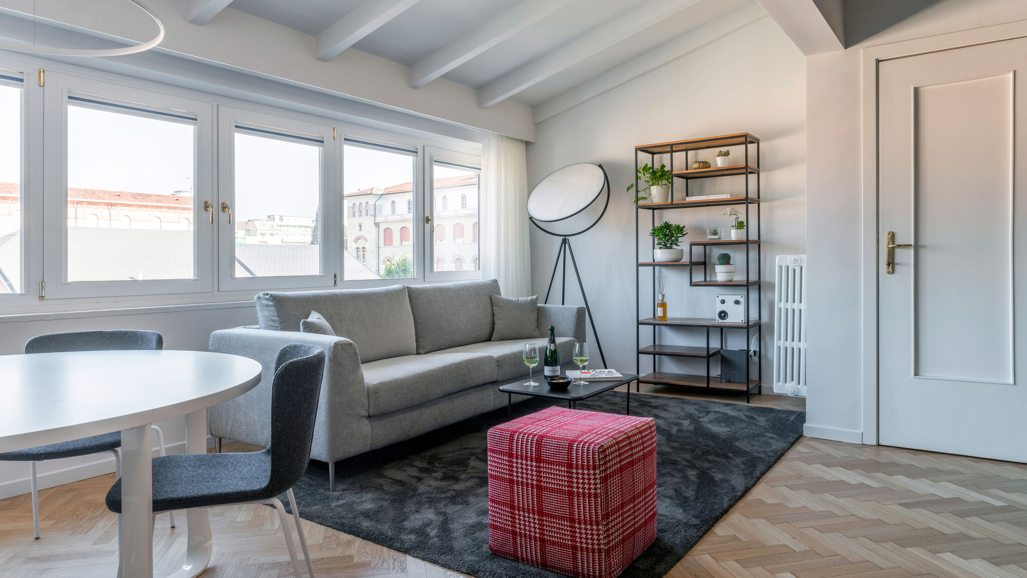 CASE AL LAGO Brescia Chiaroscuro By Case al Lago