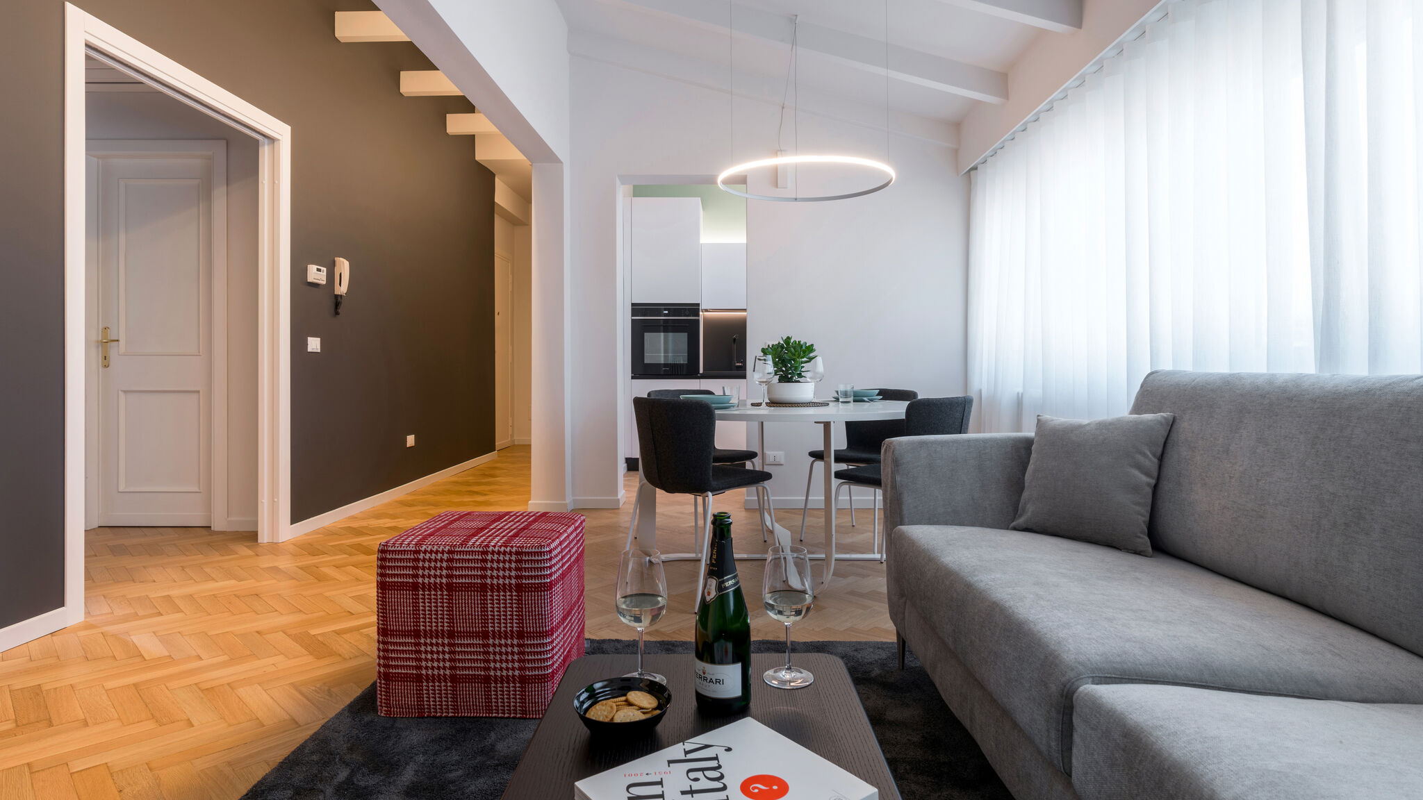 CASE AL LAGO Brescia Chiaroscuro By Case al Lago