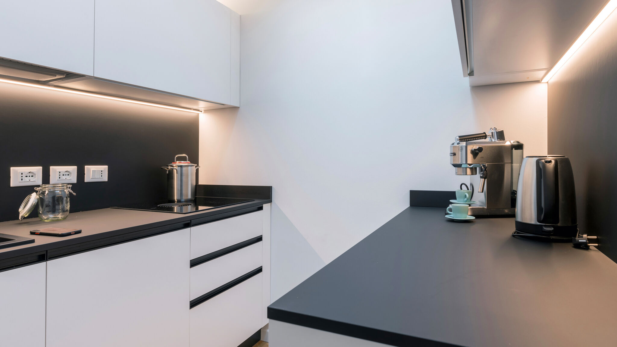 CASE AL LAGO Brescia Chiaroscuro By Case al Lago