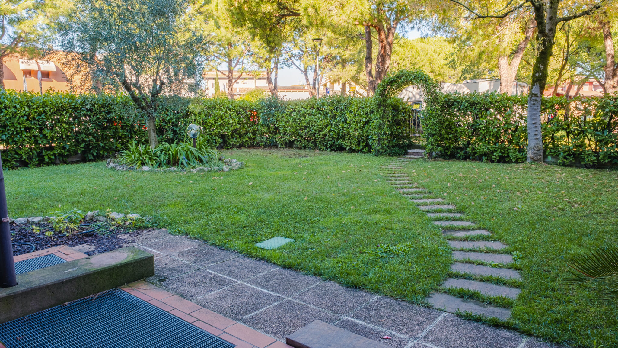 Italianway Desenzano del Garda Il Giardino Segreto