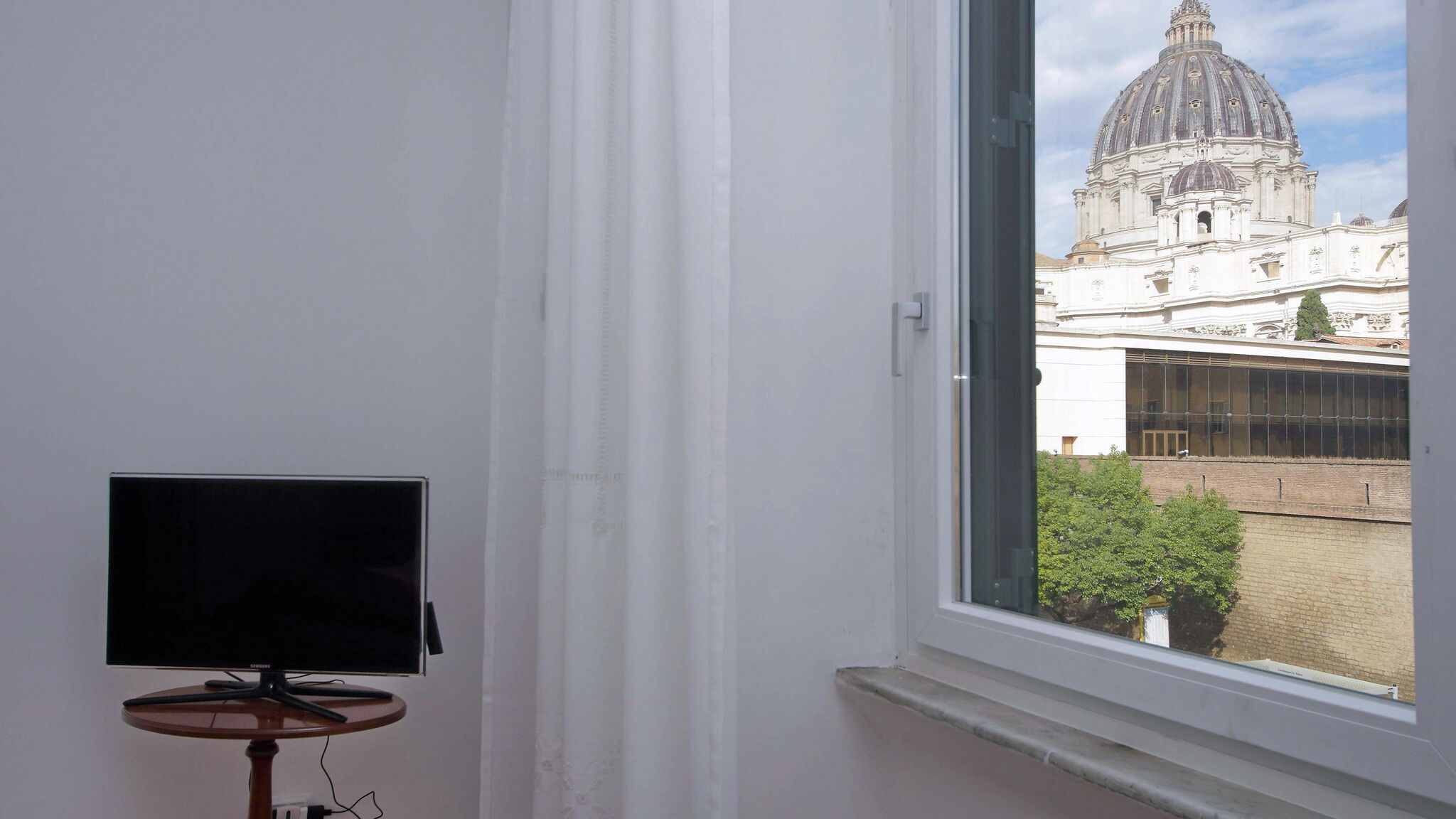 Italianway Roma 4BNB - St. Peter's Dome Apartment