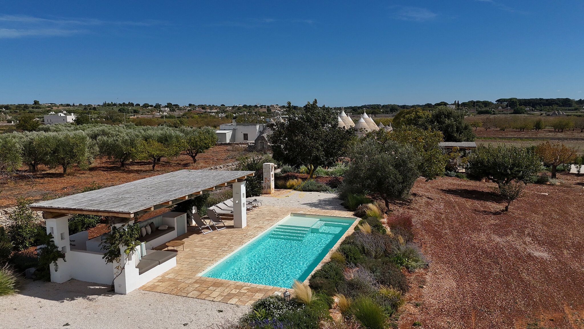 TD Trulli Perla Bianca Trulli w/ Pool & Vineyards