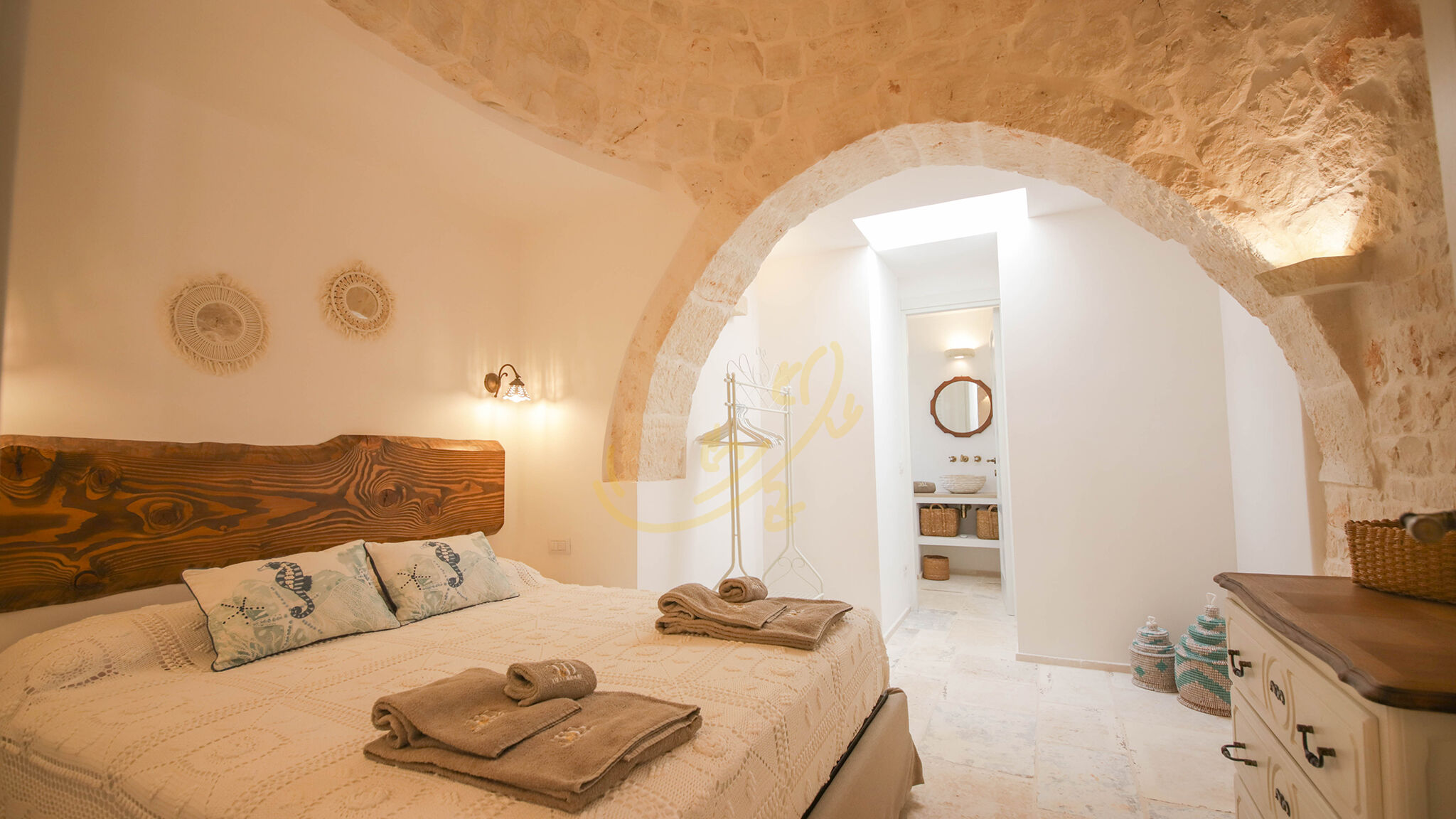Italianway Martina Franca TD Trulli Perla Bianca Trulli w/ Pool & Vineyards