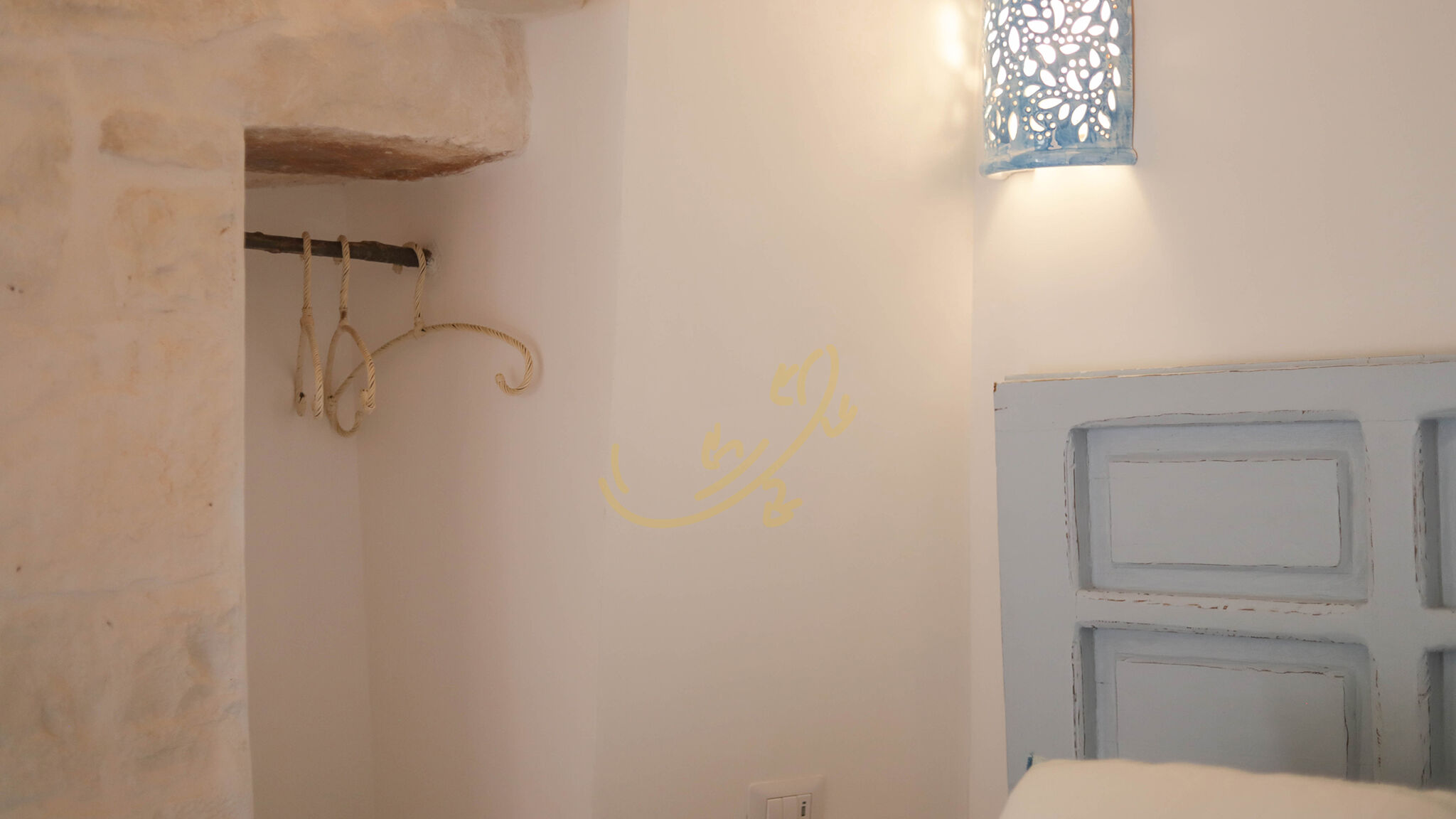 Italianway Martina Franca TD Trulli Perla Bianca Trulli w/ Pool & Vineyards