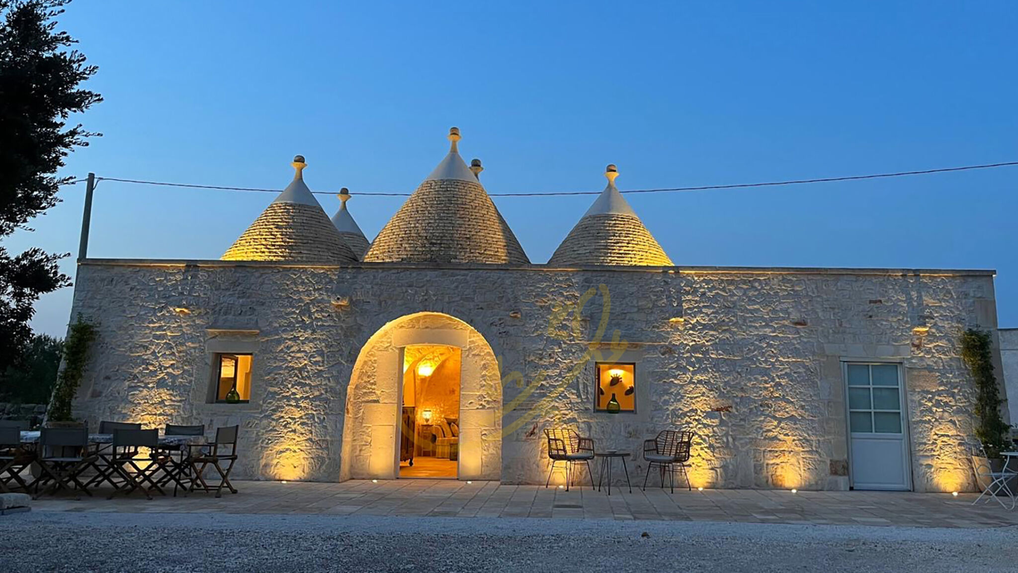 Italianway Martina Franca TD Trulli Perla Bianca Trulli w/ Pool & Vineyards