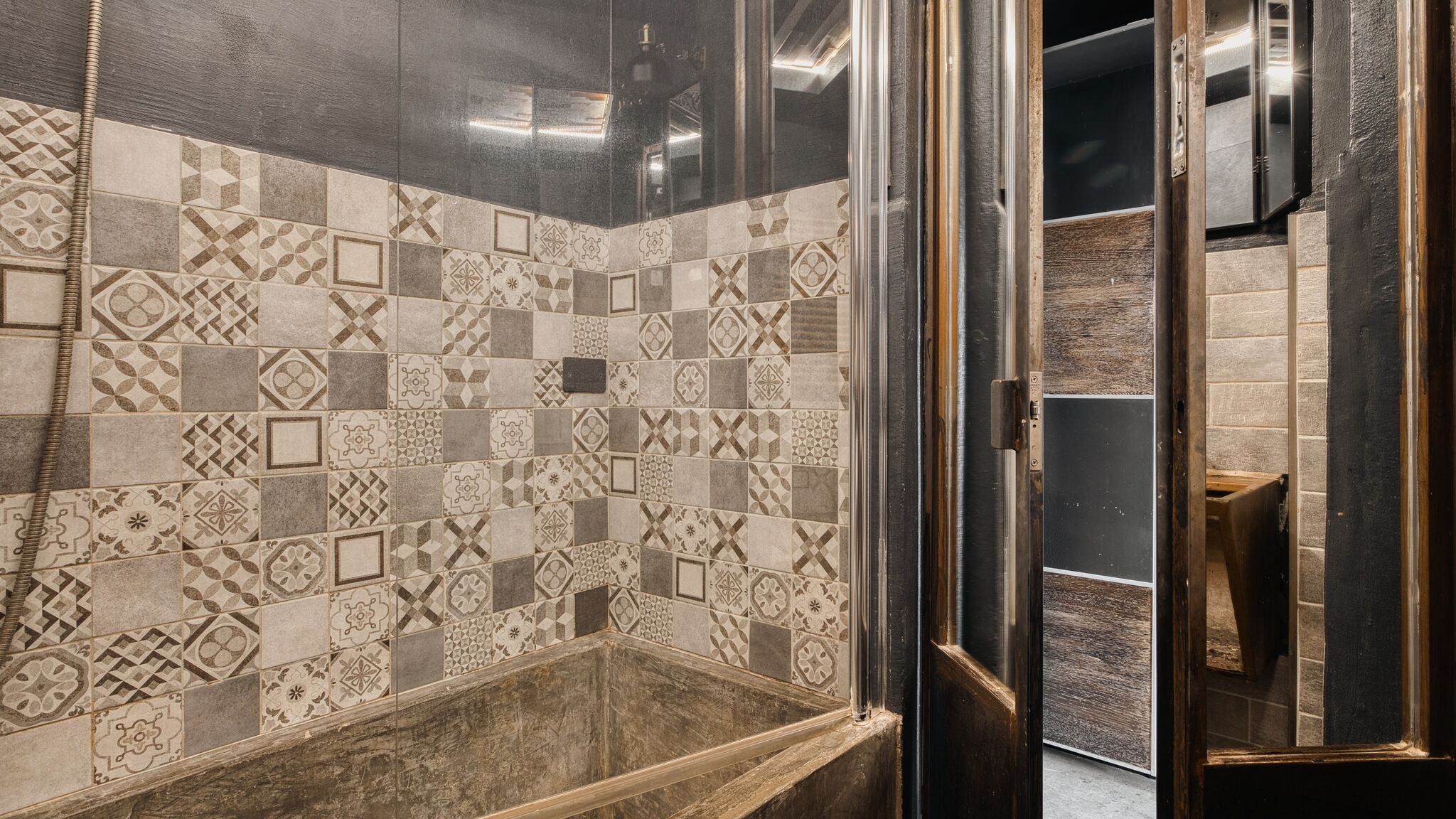 Italianway Milano NYC-Style Industrial Apt on Navigli, Milan