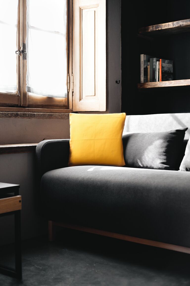 Italianway Milano NYC-Style Industrial Apt on Navigli, Milan