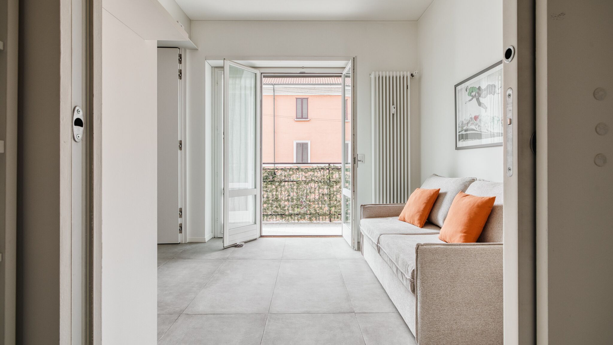 Italianway Milano Large Central Apartment Milan’s Navigli – 5 Guests