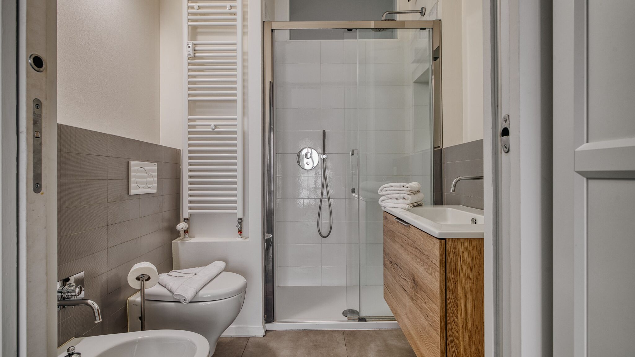 Italianway Milano Large Central Apartment Milan’s Navigli – 5 Guests