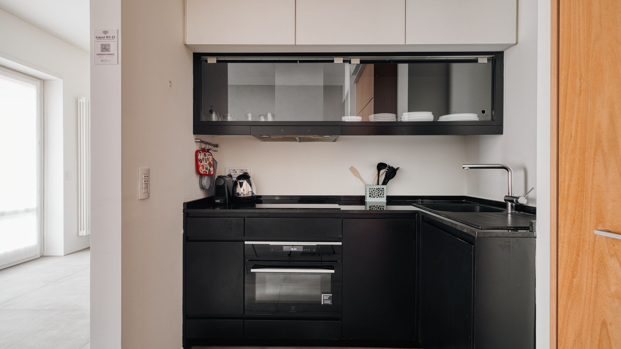 Italianway Milano Large Central Apartment Milan’s Navigli – 5 Guests