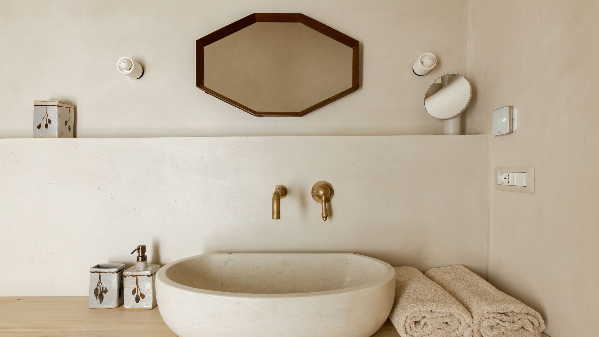 Italianway Monforte d'Alba Casa MON - Timeless Luxury with Private Spa