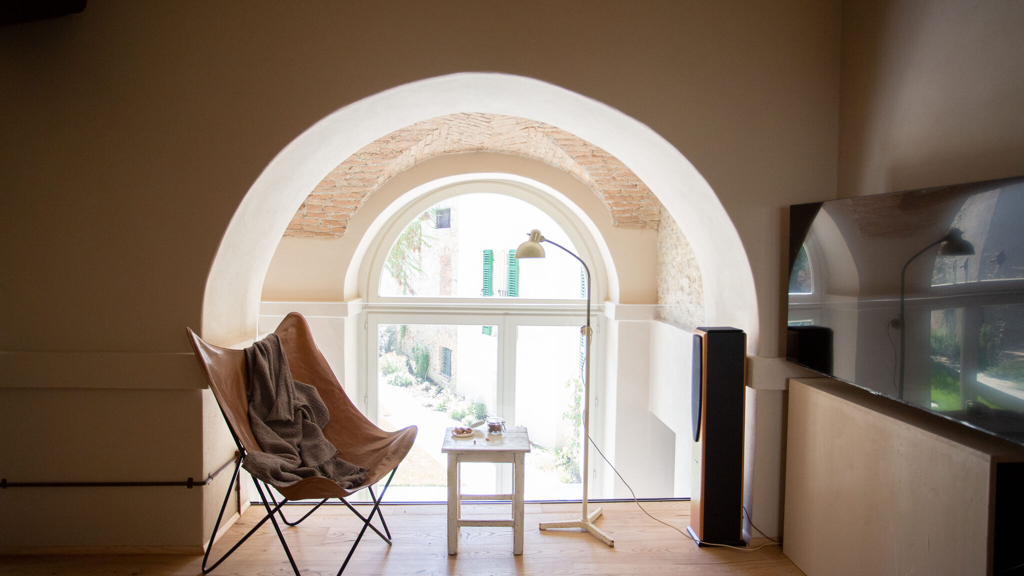 Italianway Monforte d'Alba Casa MON - Timeless Luxury with Private Spa