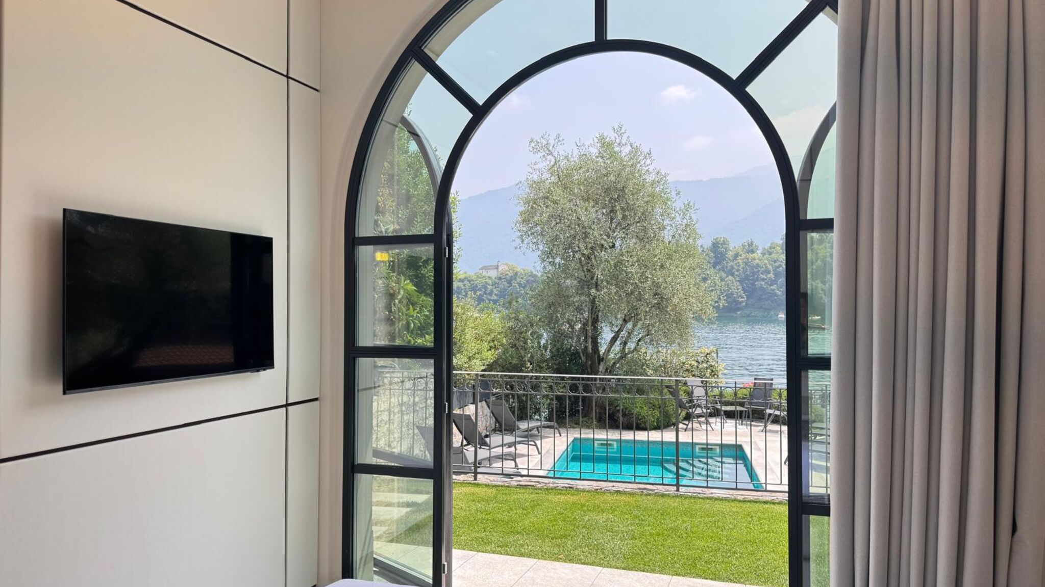 Italianway Brienno Villa Aurora by My Villa Collection