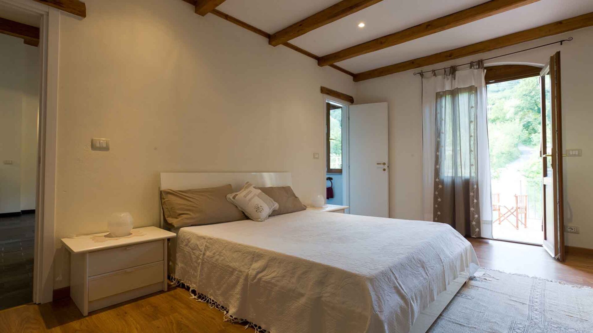 Italianway Varese Ligure Villa Arbeio 8+6