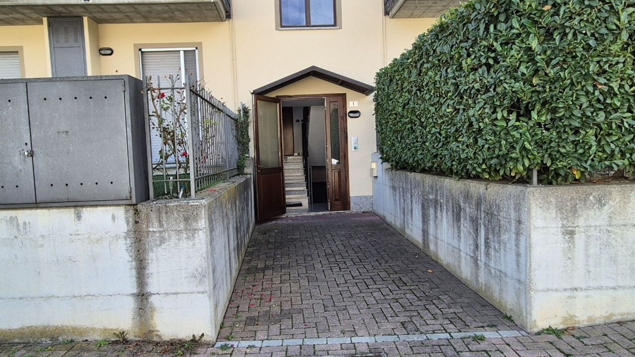 Italianway Diano d'Alba Moderna Mansarda con parcheggio gratuito