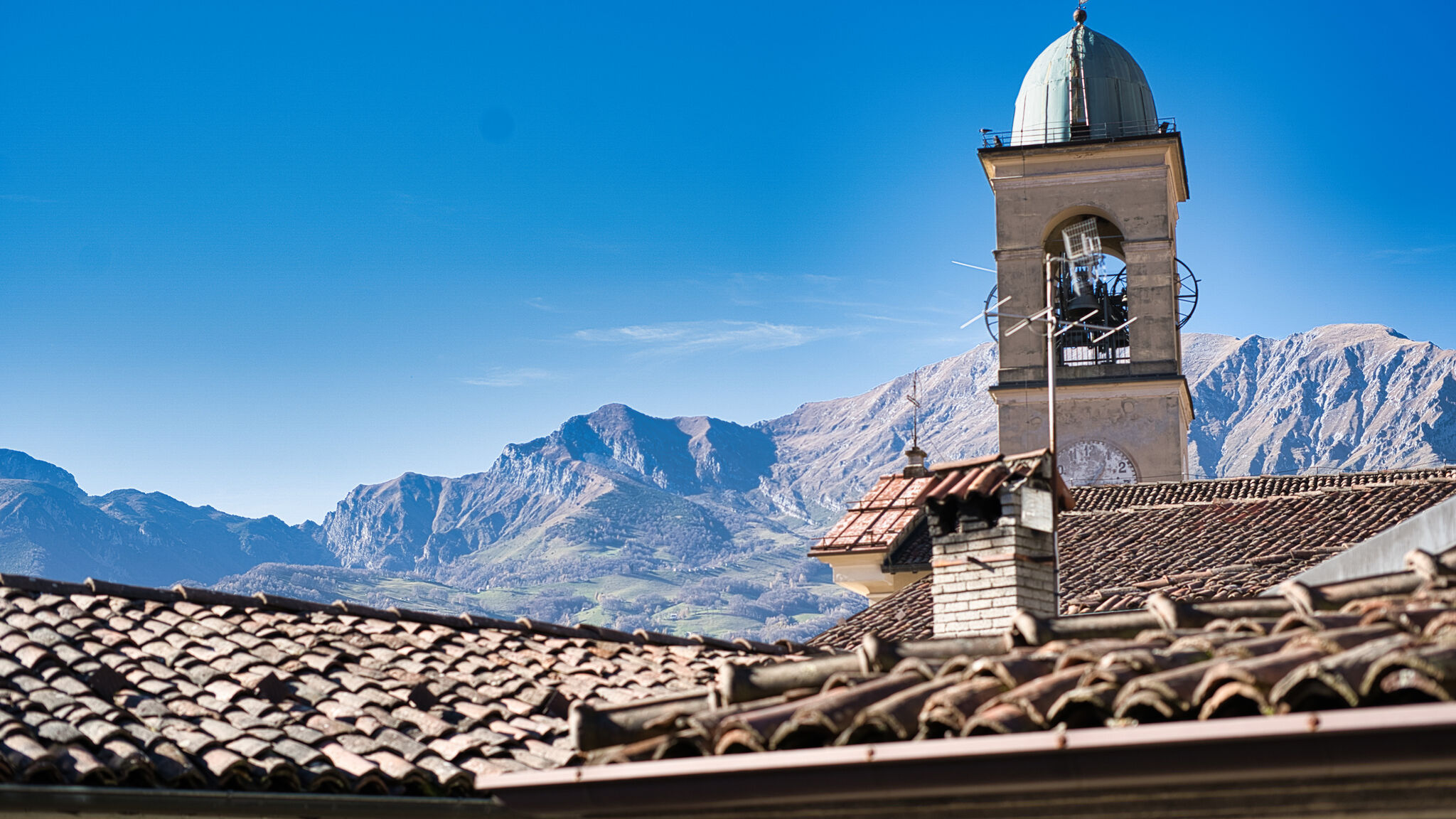 Italianway Barzio Lòbia in via Parrochiale - app. Pietra (P1)