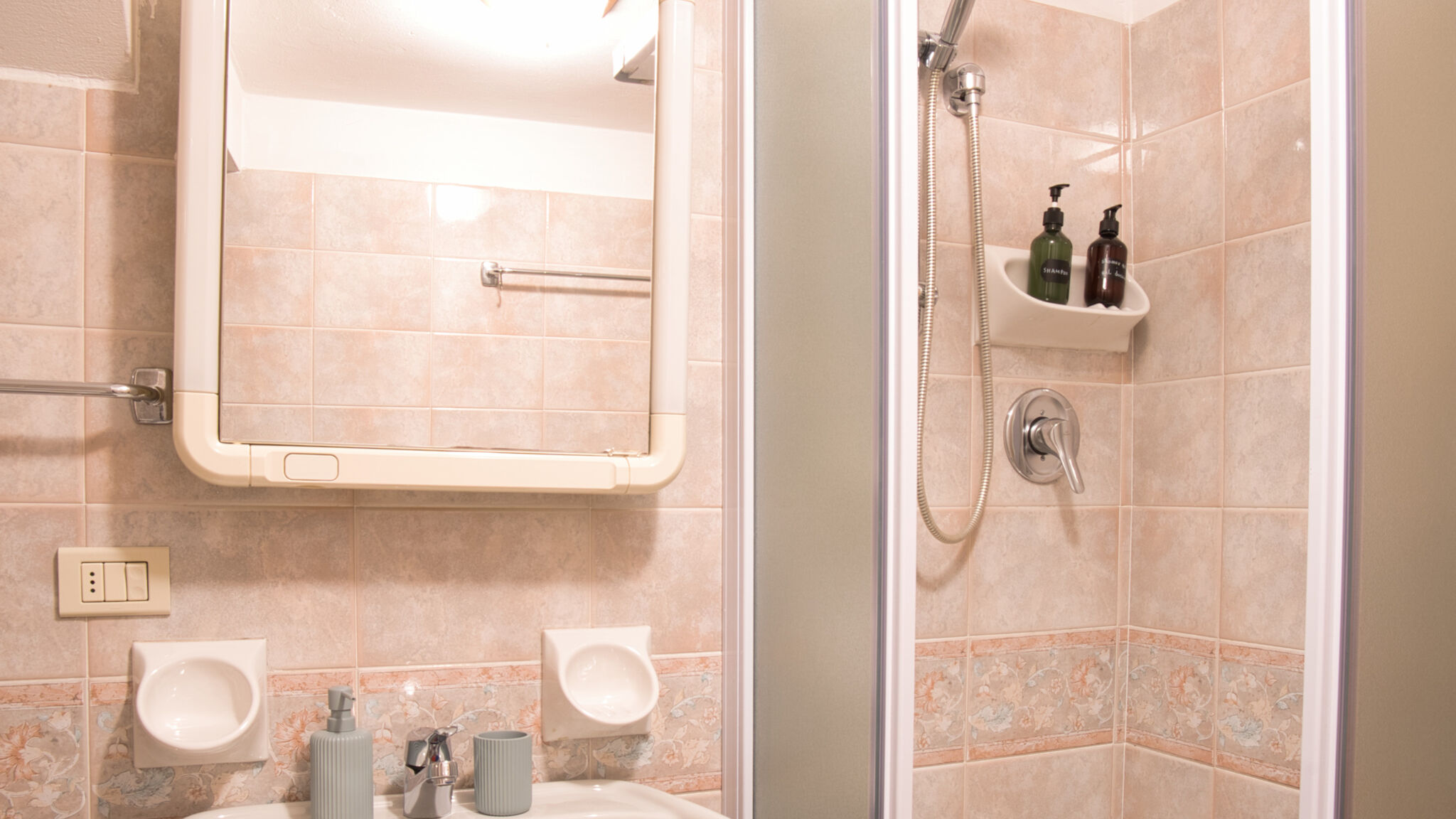 Italianway Barzio Lòbia in via Parrochiale - app. Legno (P2)