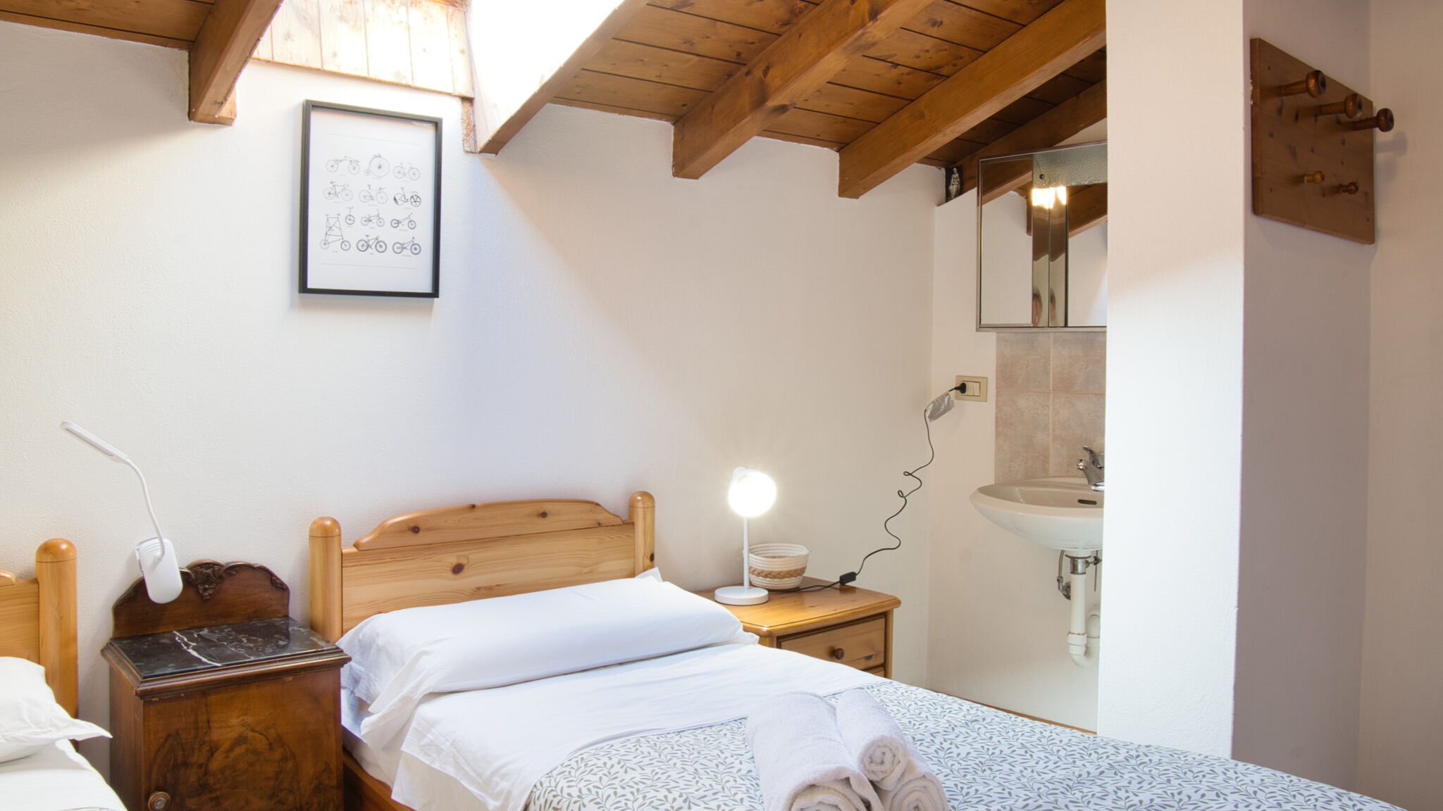 Italianway Barzio Lòbia in via Parrochiale - app. Legno (P2)