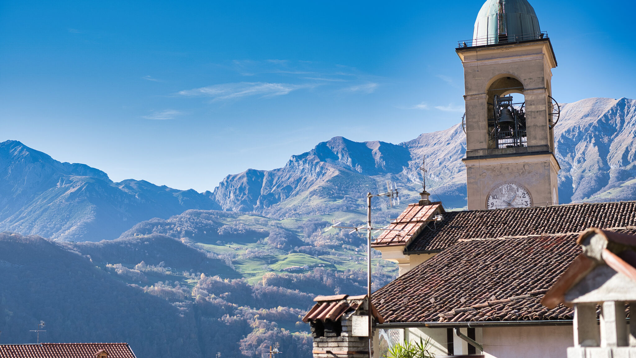 Italianway Barzio Lòbia in via Parrochiale - app. Legno (P2)