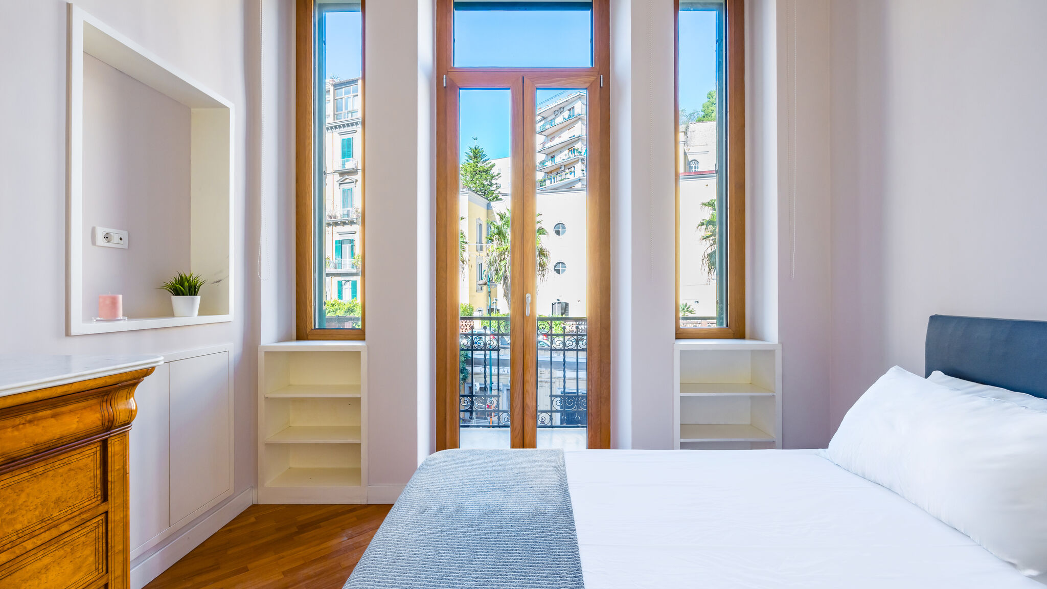 Italianway Napoli Harmony Elegant Apartment with Parking