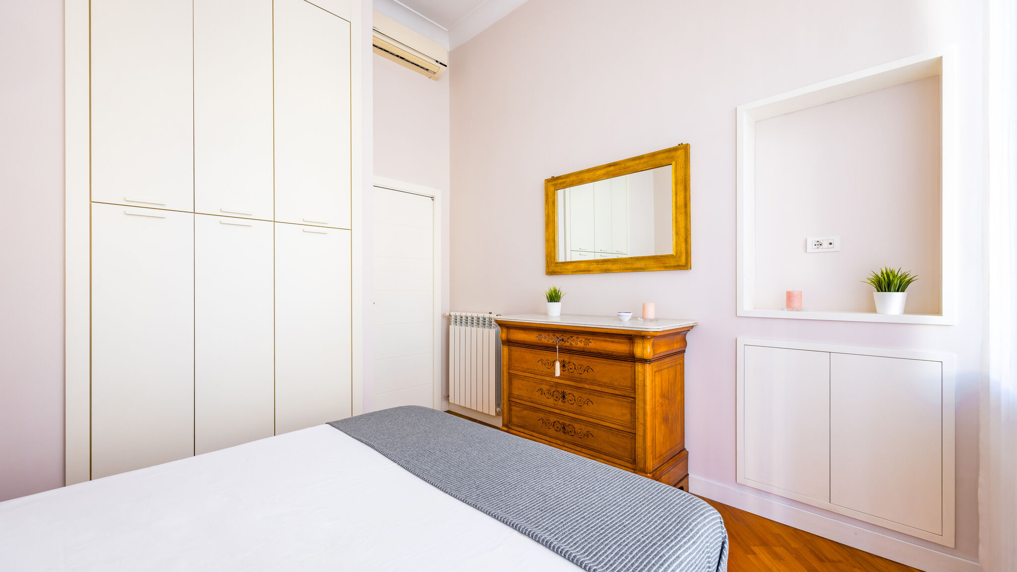 Italianway Napoli Harmony Elegant Apartment with Parking