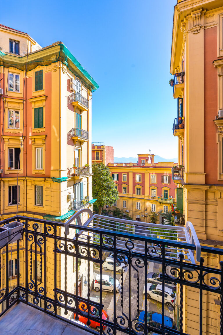 Italianway Napoli Harmony Elegant Apartment with Parking
