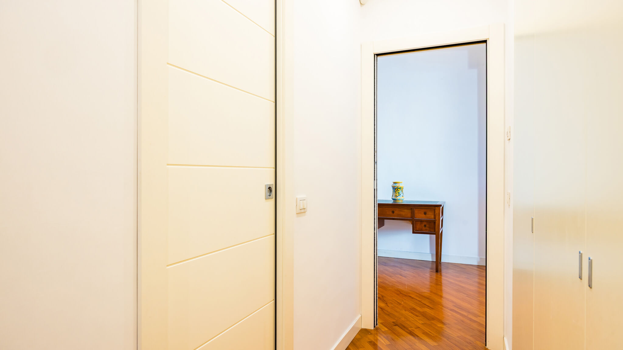 Italianway Napoli Harmony Elegant Apartment with Parking