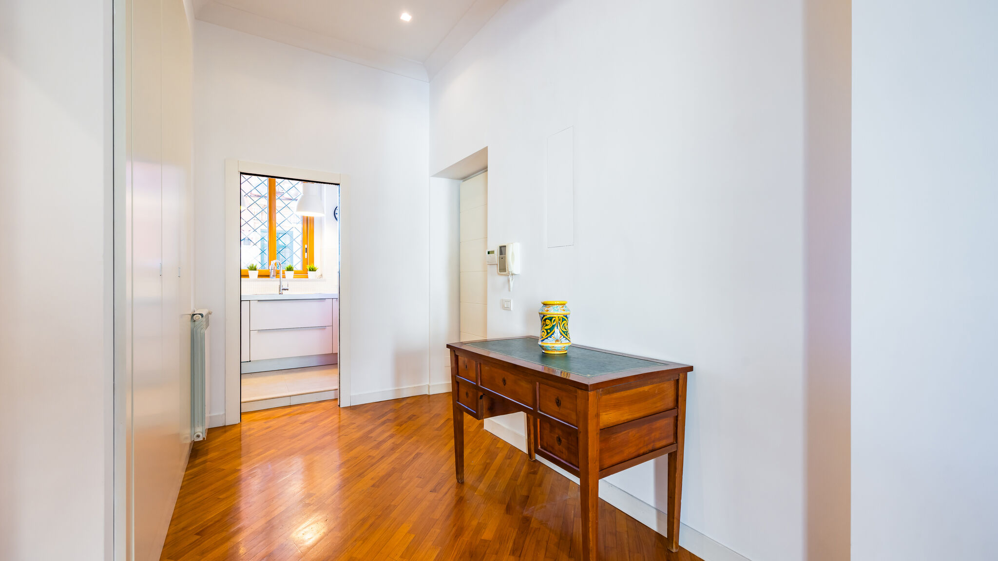 Italianway Napoli Harmony Elegant Apartment with Parking