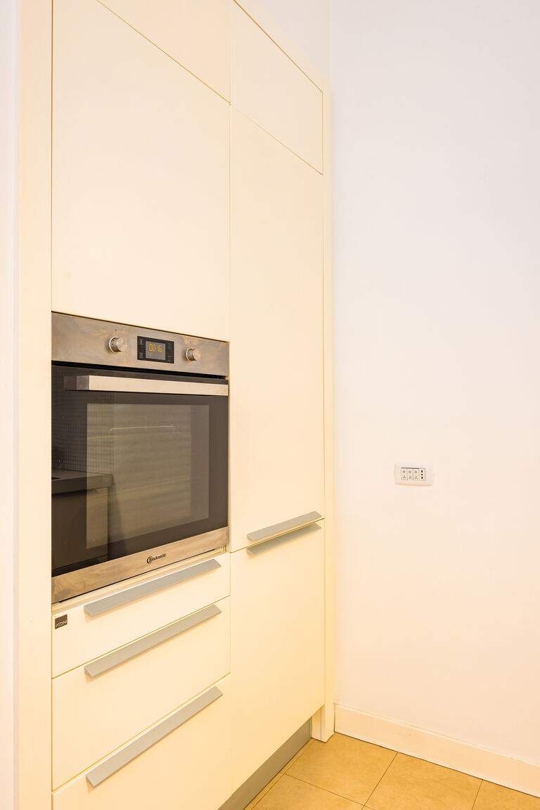 Italianway Napoli Harmony Elegant Apartment with Parking