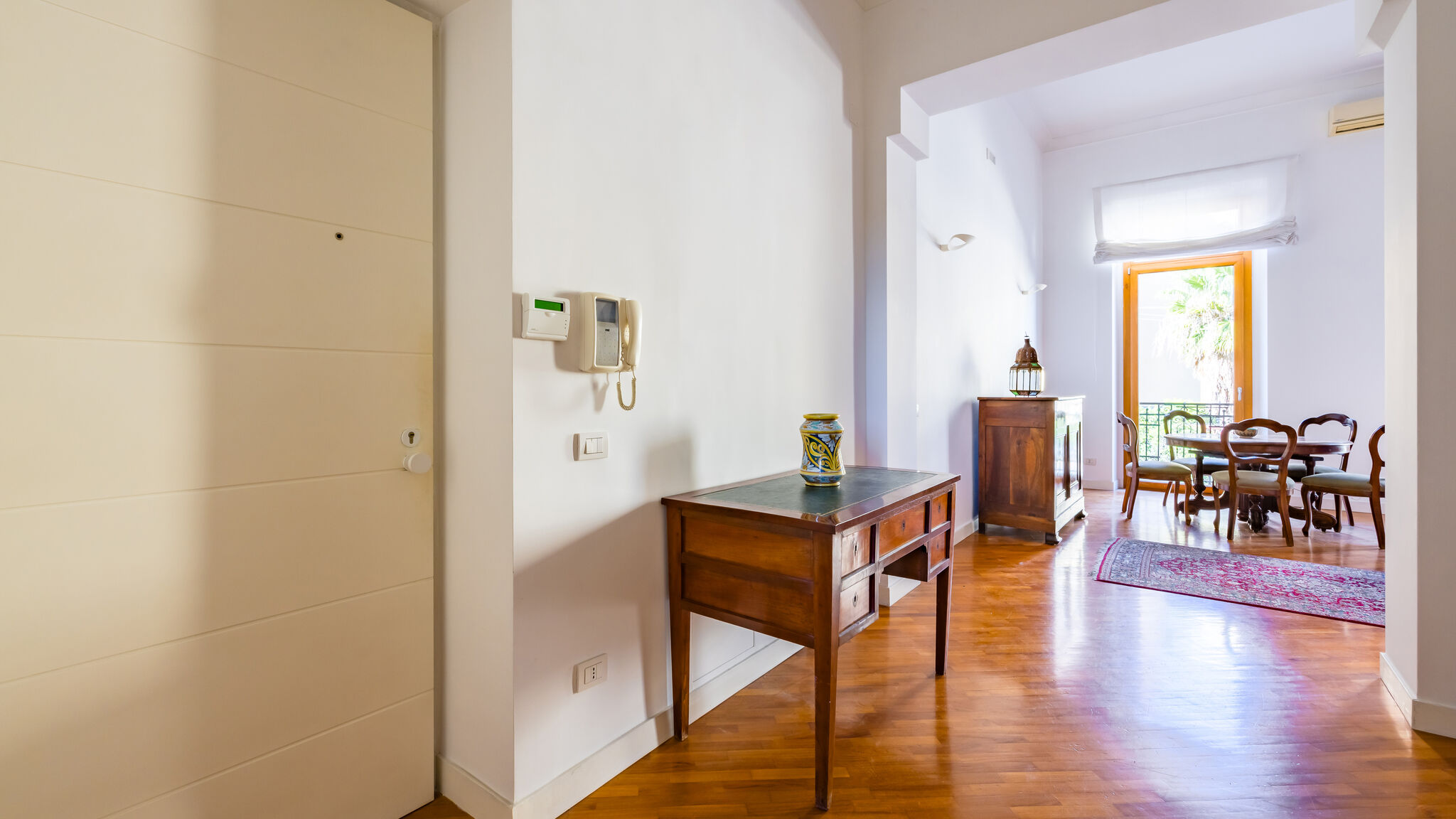 Italianway Napoli Harmony Elegant Apartment with Parking