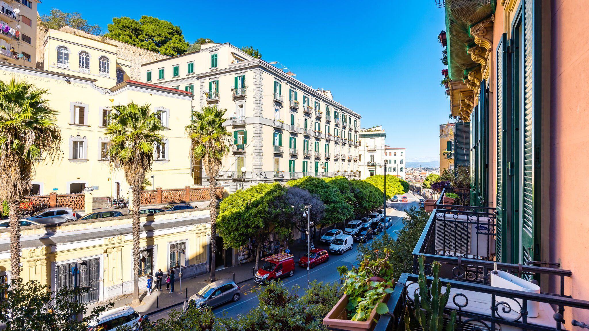 Italianway Napoli Harmony Elegant Apartment with Parking