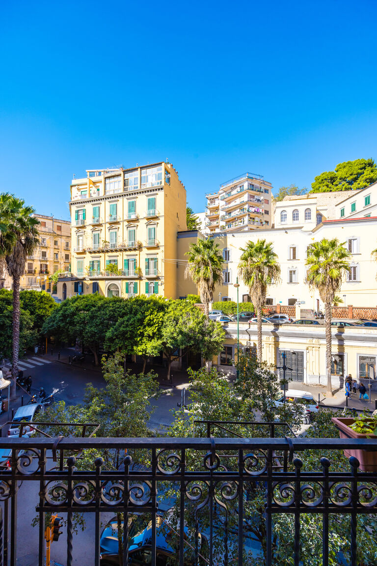 Italianway Napoli Harmony Elegant Apartment with Parking