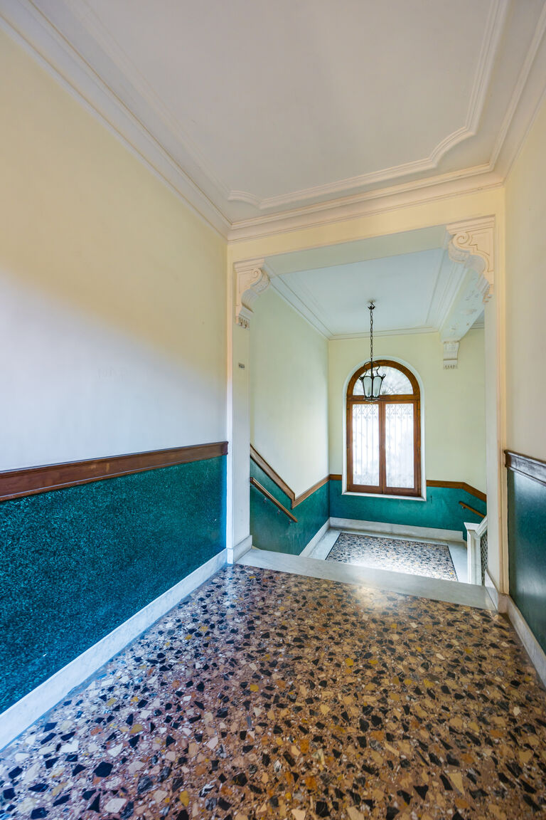 Italianway Napoli Harmony Elegant Apartment with Parking