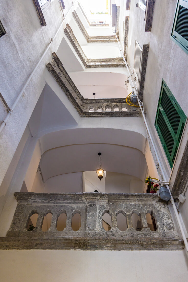 Napoliapartments.it (per Apt commercializzati) Napoli Muzy flat at Capuana by NapoliApartments