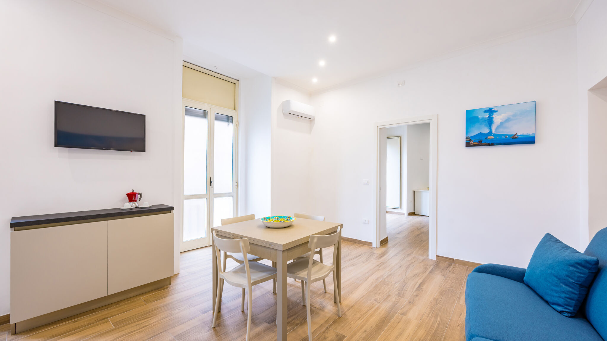 Napoliapartments.it (per Apt commercializzati) Napoli Muzy flat at Capuana by NapoliApartments
