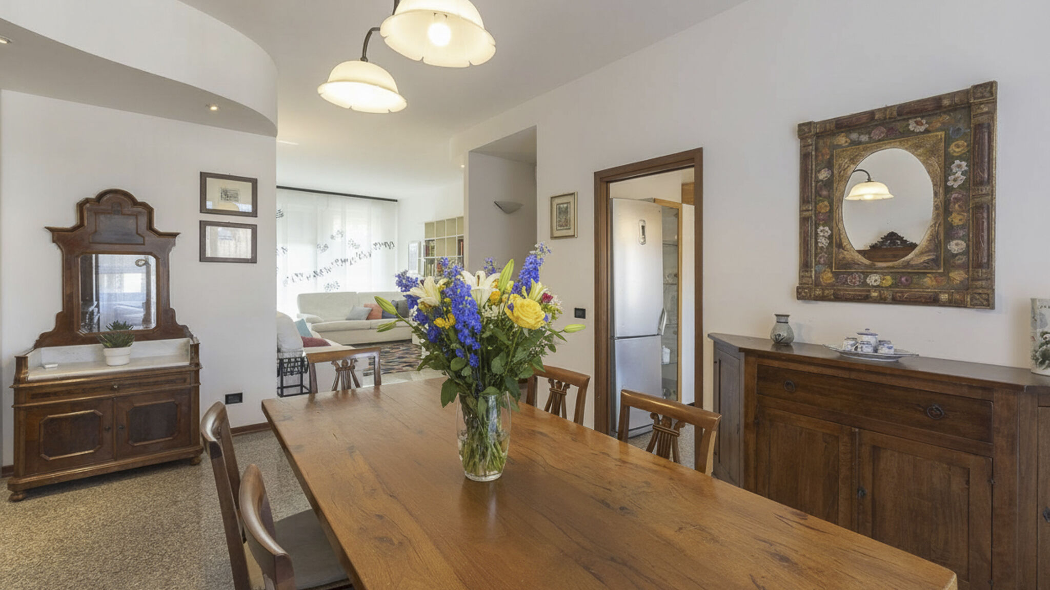 Italianway San Giovanni in Persiceto La Piazzetta