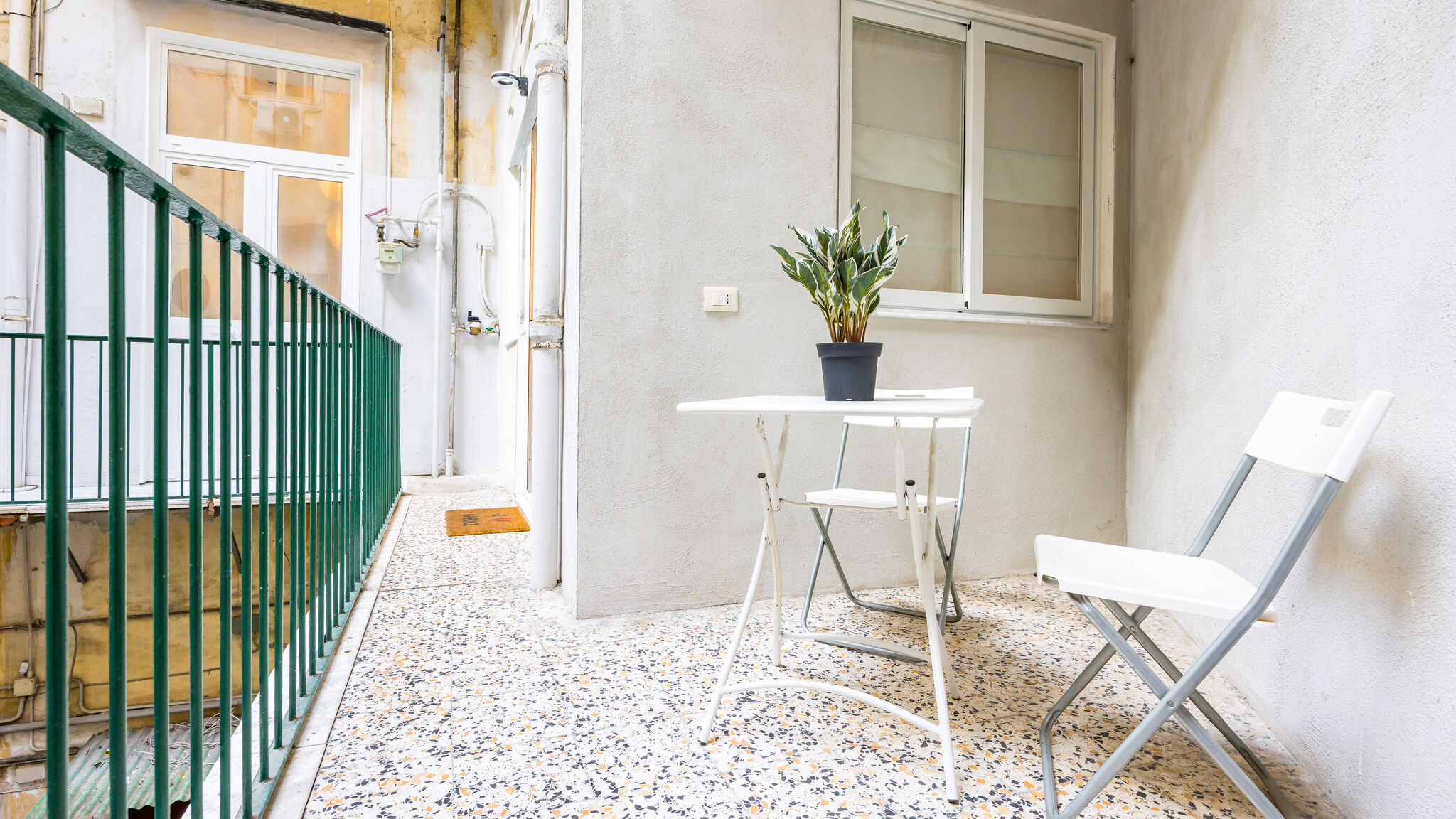 Italianway Napoli Art Apartment by Napoliapartments