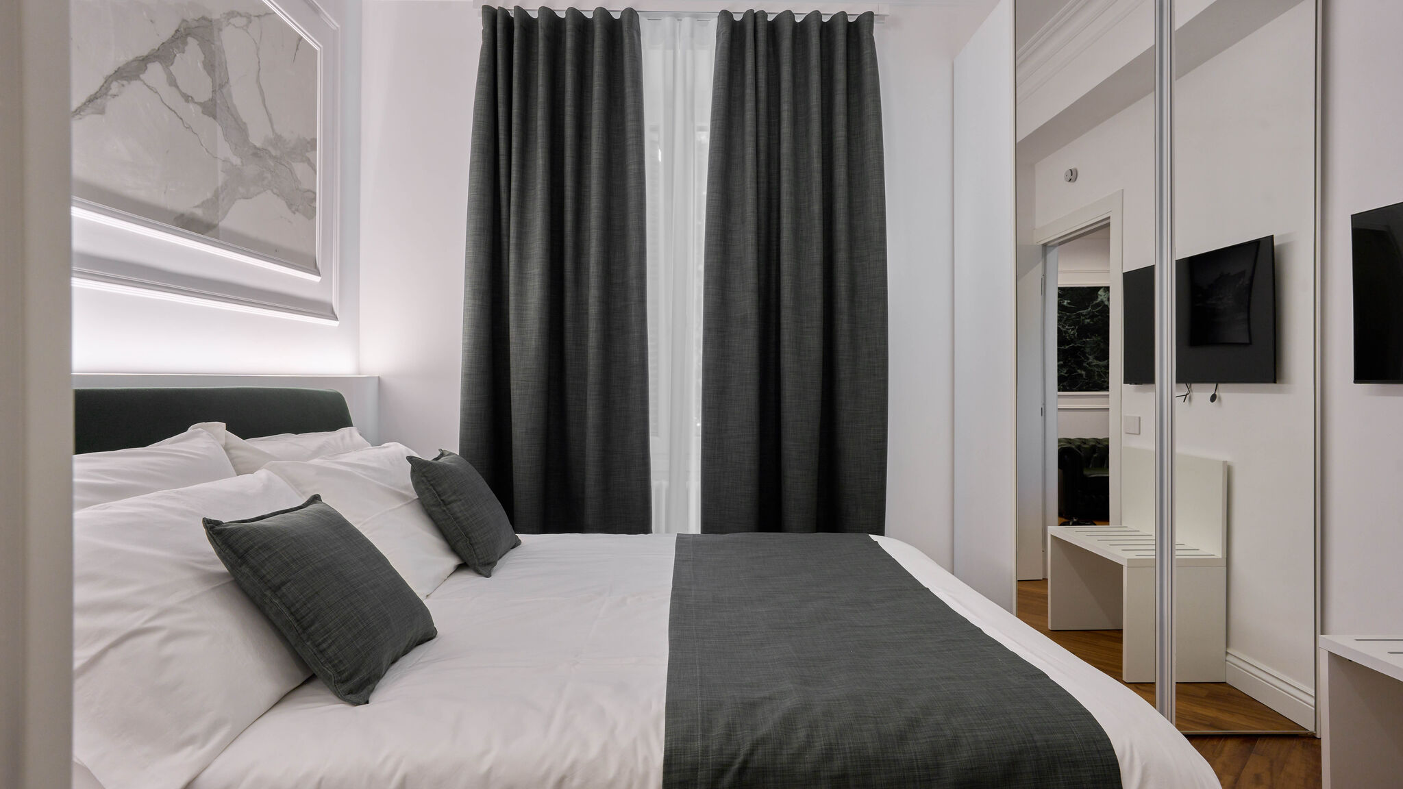 Italianway Roma Domus Mariani - Robinie by Ghor