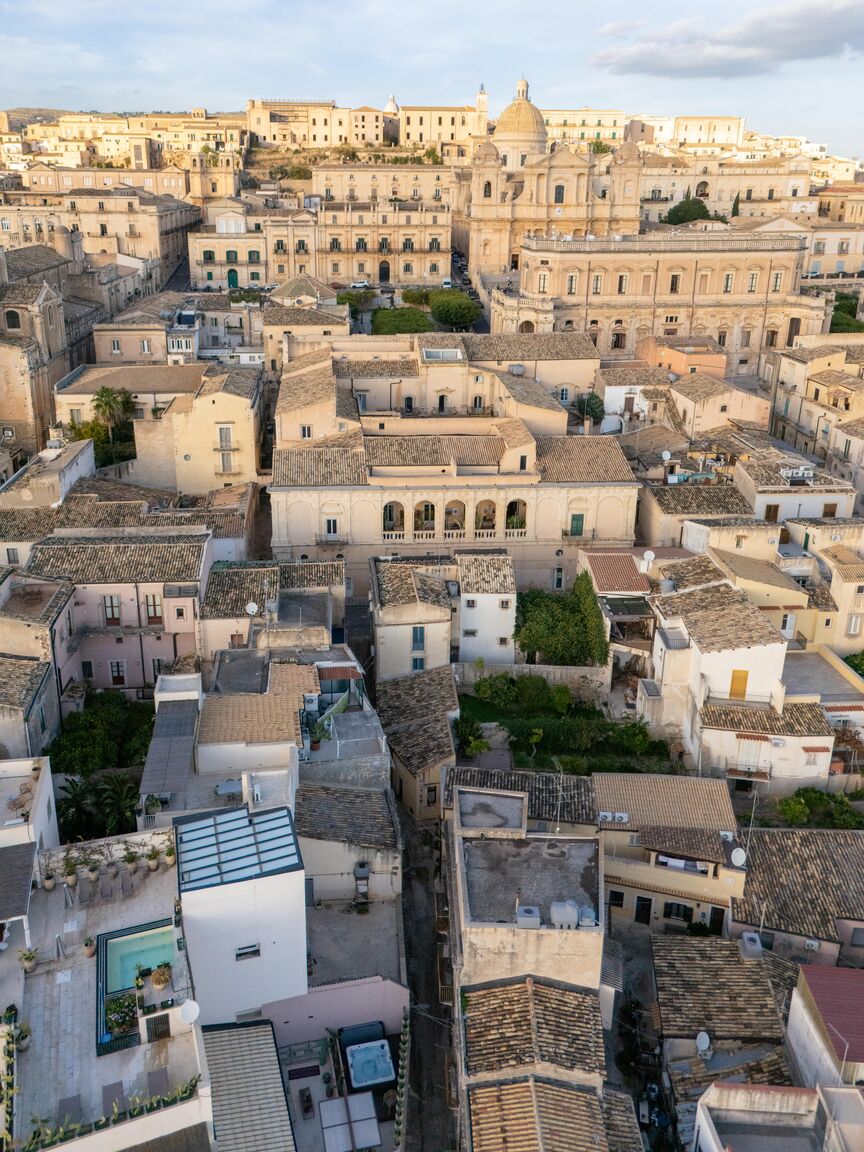 Italianway Noto Vicolo Trigona con terrazza e jacuzzi riscaldata