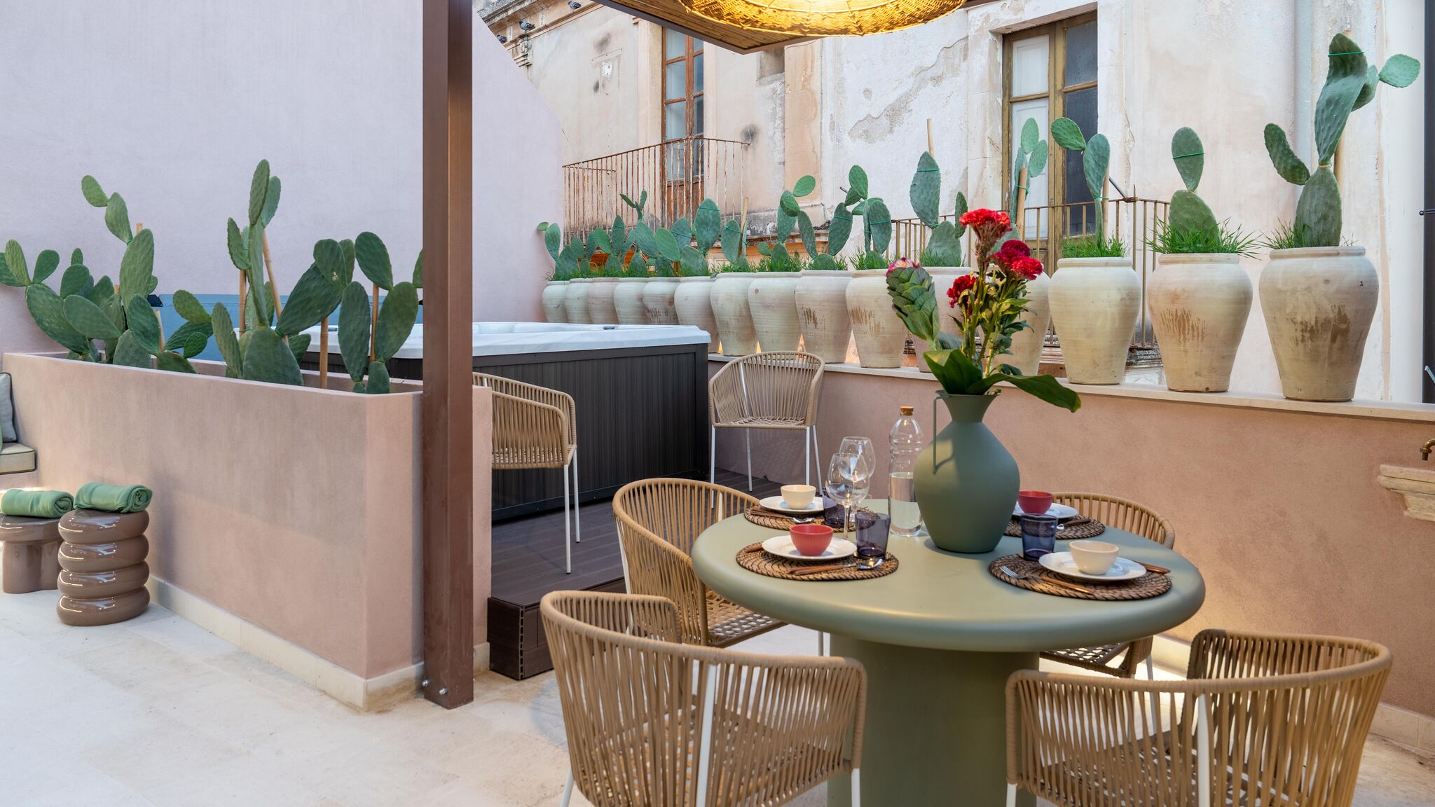 Italianway Noto Vicolo Trigona con terrazza e jacuzzi riscaldata