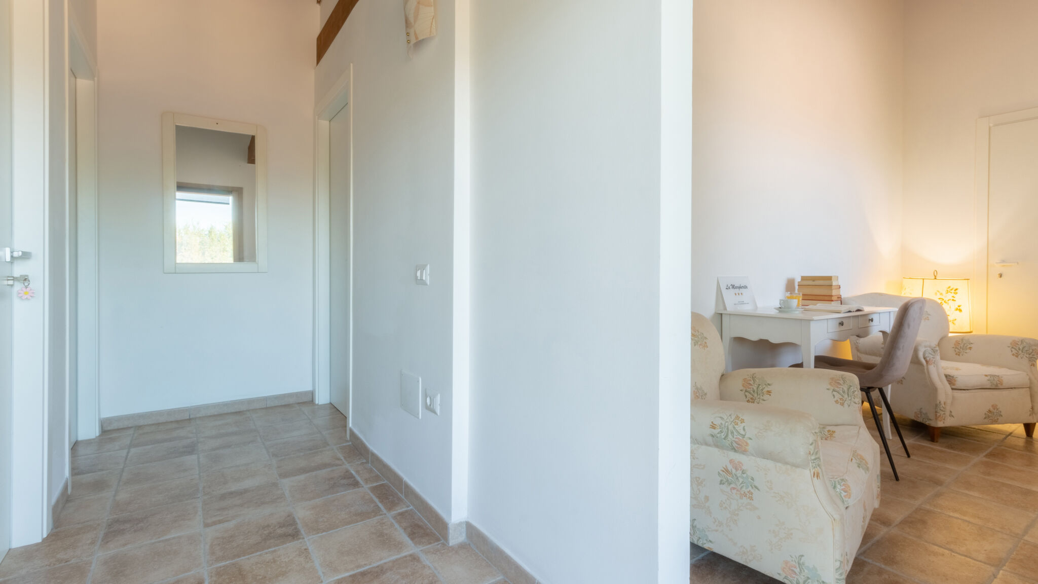 Italianway Iglesias  Yellow nest room, La Margherita Guesthouse