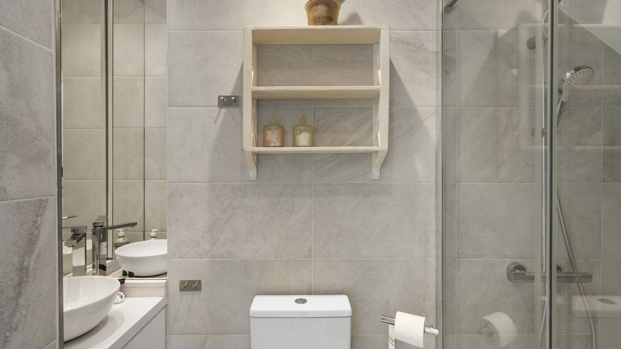 Italianway Fuengirola Romantic Getaway by Costarentals - Ref 55