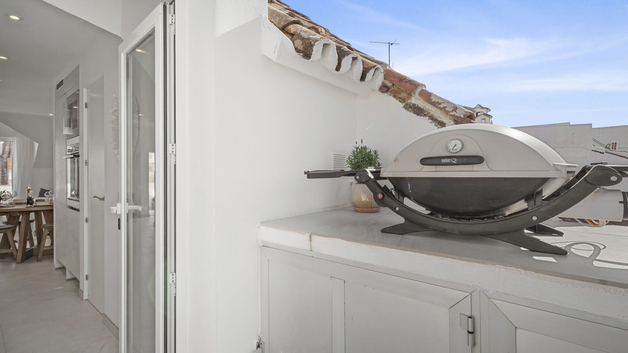 Italianway Fuengirola Romantic Getaway by Costarentals - Ref 55