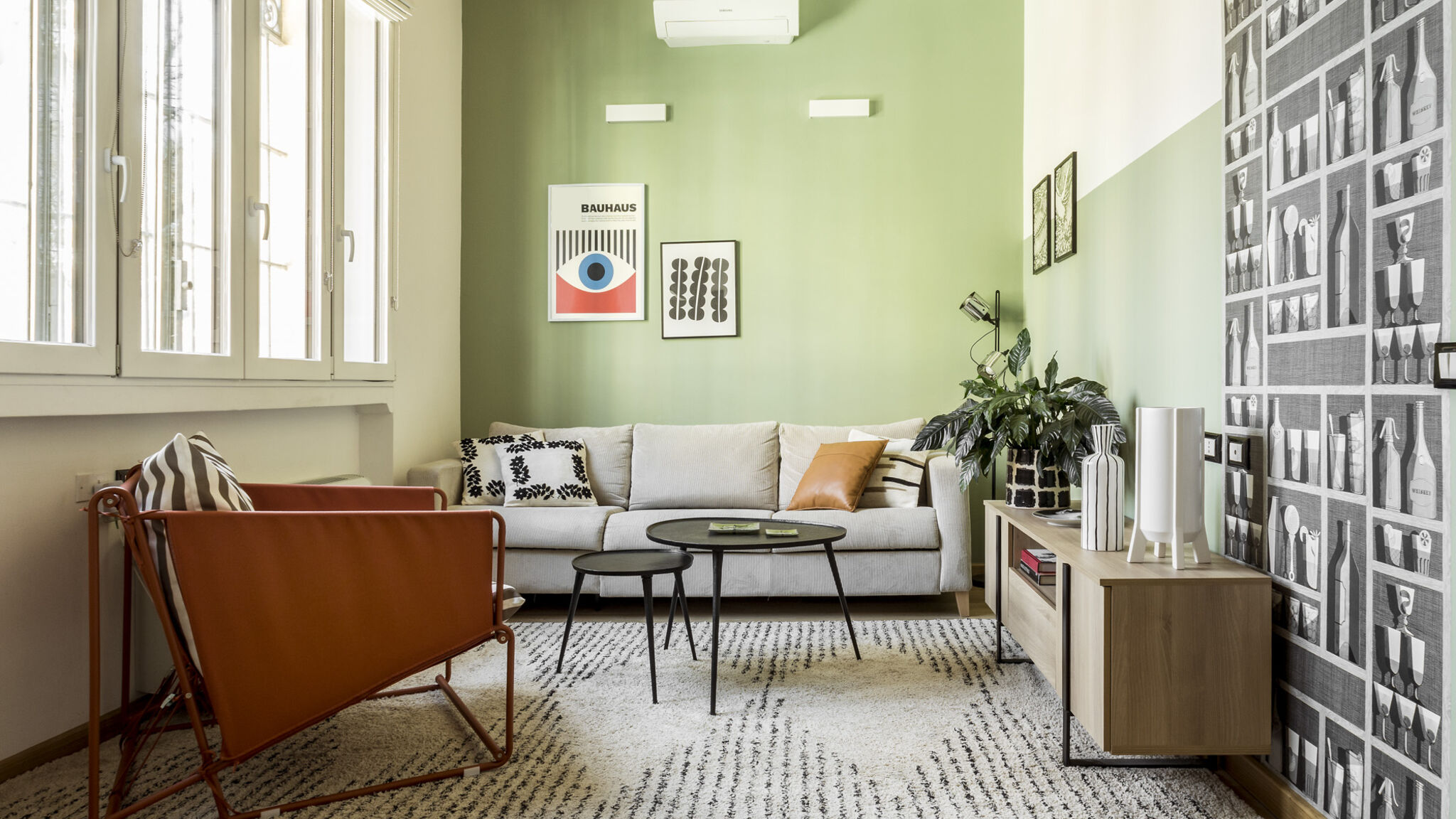 Italianway Milano Two Apartments Combined into One Space; 8 people