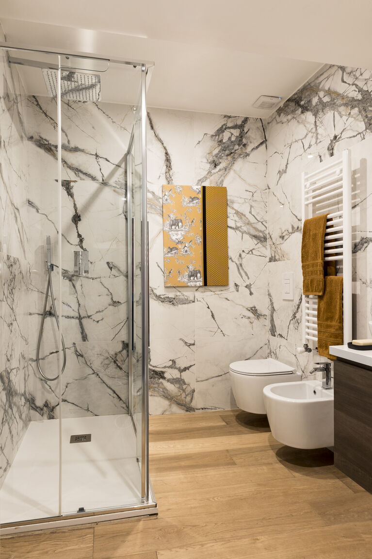 Italianway Milano Two Apartments Combined into One Space; 8 people