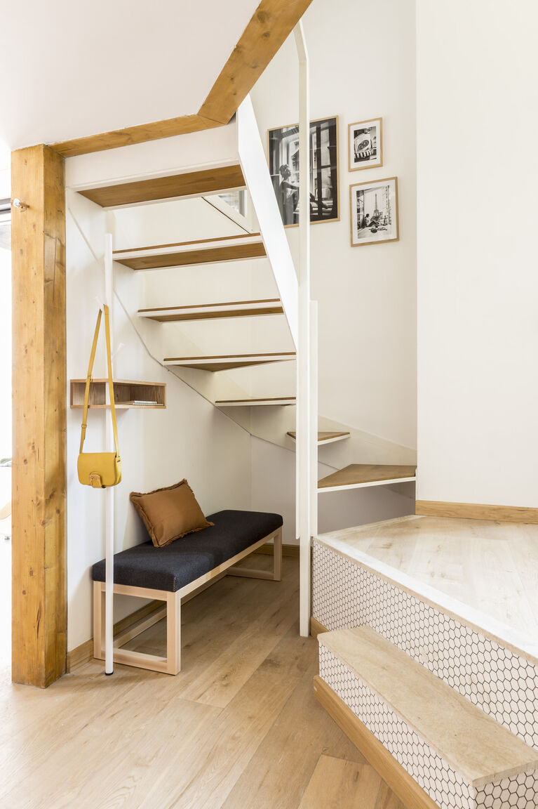 Italianway Milano Two Apartments Combined into One Space; 8 people