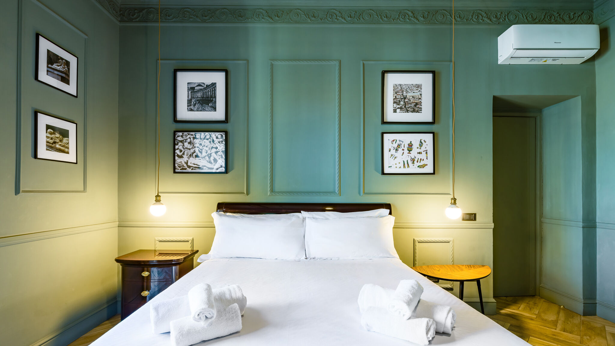 Italianway Napoli Elite Art Palace by Napoliapartments