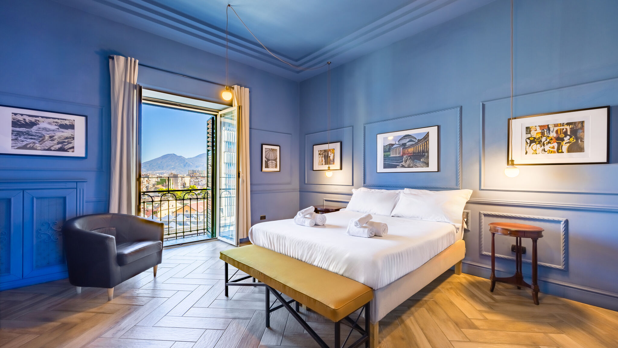 Italianway Napoli Elite Art Palace by Napoliapartments